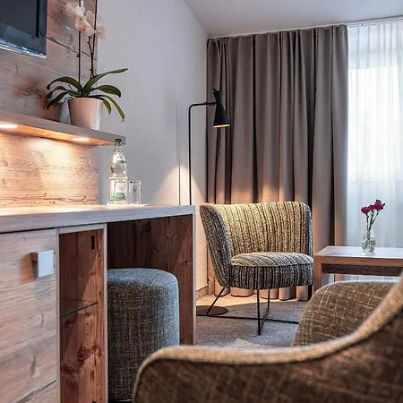 Hotel Belchenhotel Jaegerstueble 4*
