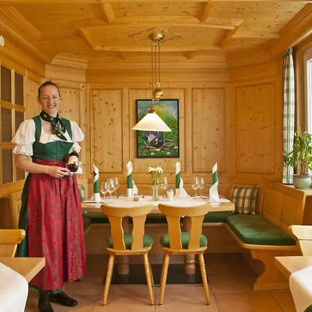 Belchenhotel Jaegerstueble Hotel Aitern