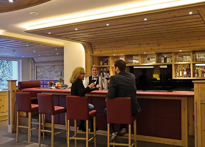 Hotell Belchenhotel Jaegerstueble 4*